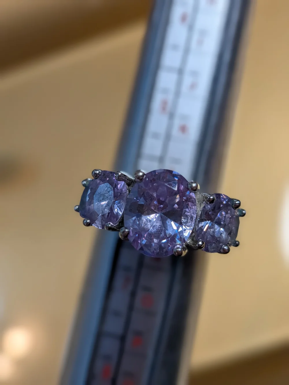 Sterling Silver 5-Stone Possibly Purple Spinel or Amethyst Cocktail Ring - SZ 6